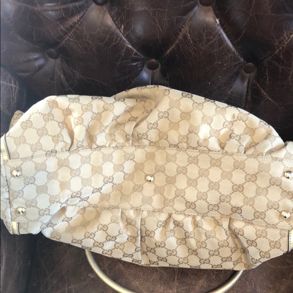 Gucci | Bags | Gucci Logo Shoulder Bag | Poshmark